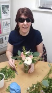 Making Christmas table centres
